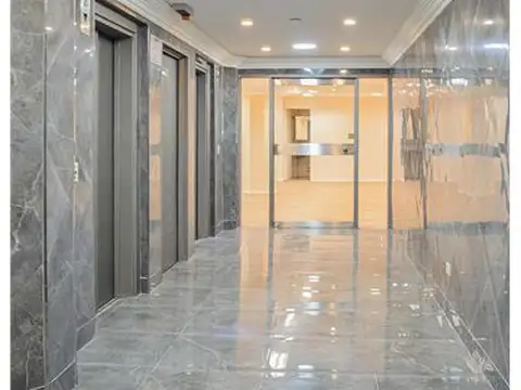 Oficina en Alquiler 40 años