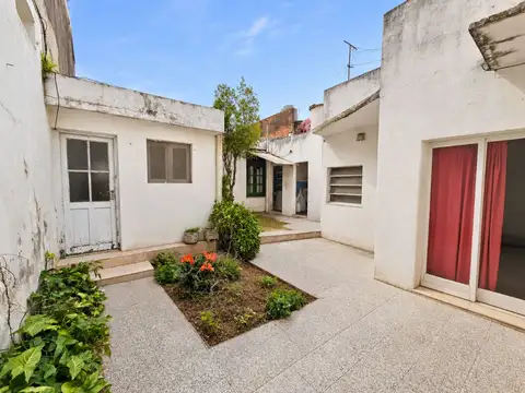 VENTA CASA AGRONOMIA LOTE PROPIO MULTIFAMILIAR