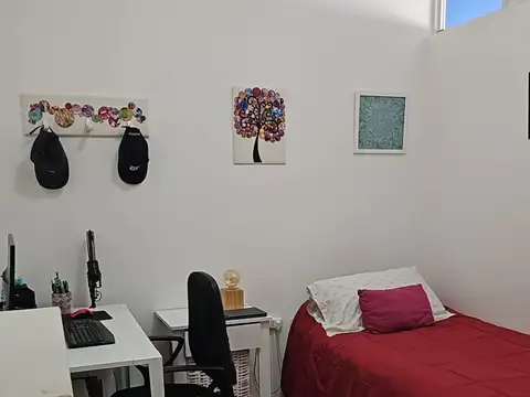 Dpto de 4 amb en PB y muy luminoso