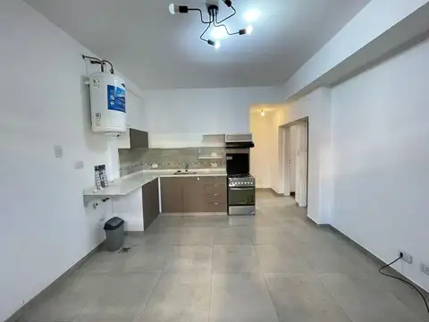 Oficina en Alquiler en Ramos Mejía, $ 700.000