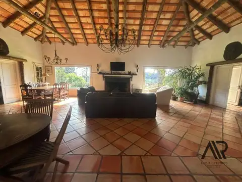 Casa en Venta de 4 dormitorios