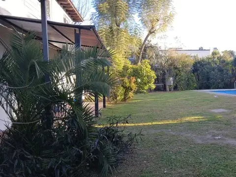 Casa en Alquiler de 4 dormitorios