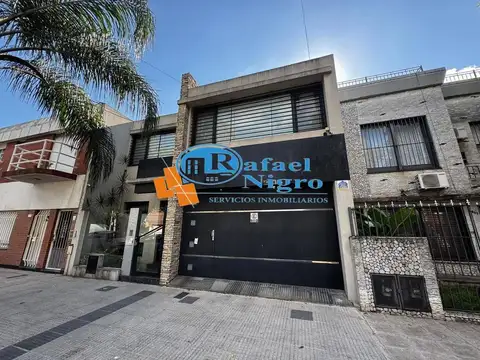 Moderna Casa 4 Ambientes Con Parque