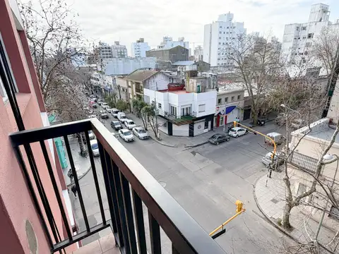 Jujuy 1800, Piso 5