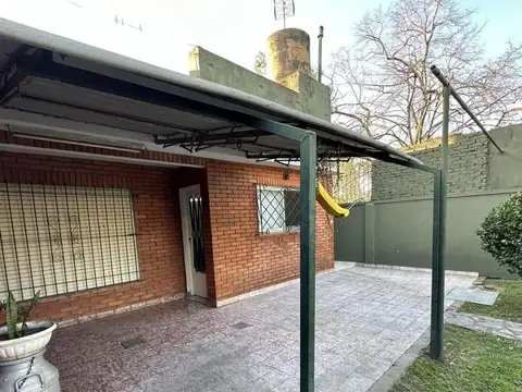 Casa 3 Ambientes en Lanús Este