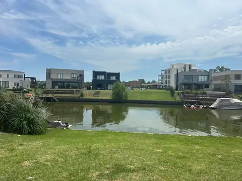 Venta Lote al agua río, Barrio El Canal Villanueva