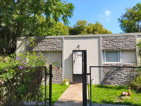 EXCELENTE CASA EN VENTA  EN LOS CARDALES