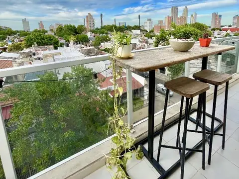 Reconquista 907 , Piso 5