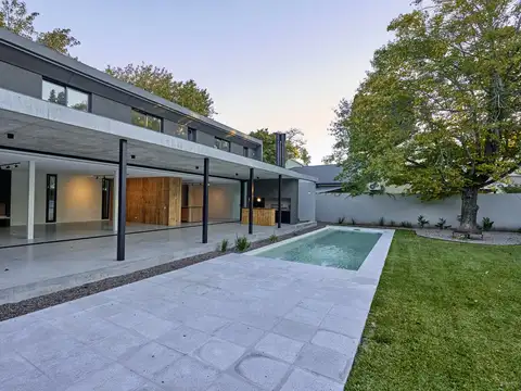 Casa en Venta en Lomas de San Isidro, USD 985.000