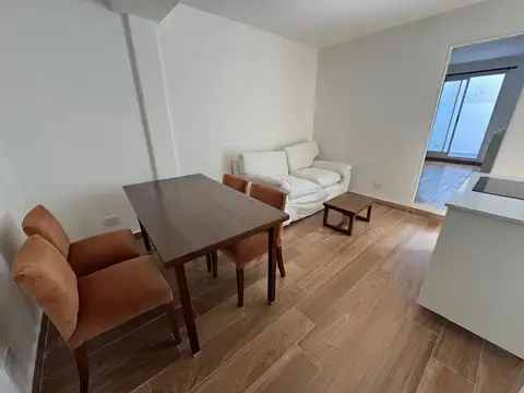 VENTA DPTO 2 AMB REFACCIONADO A NUEVO EN RECOLETA