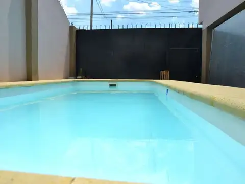 Casa 3 ambientes con 1 baño