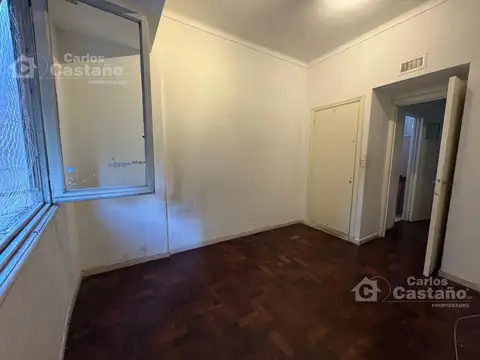 Departamento en Alquiler en Belgrano R, $ 900.000