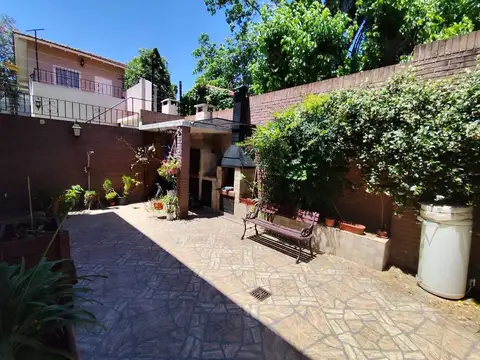 Depto Tipo Casa en Venta en Morón, USD 99.000