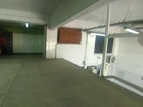 Local en Alquiler en Mataderos, $ 2.500.000