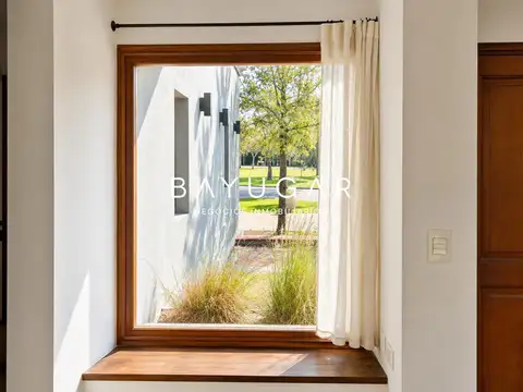 Casa en Alquiler Temporal en Club de Campo La Emilia, USD 3.500
