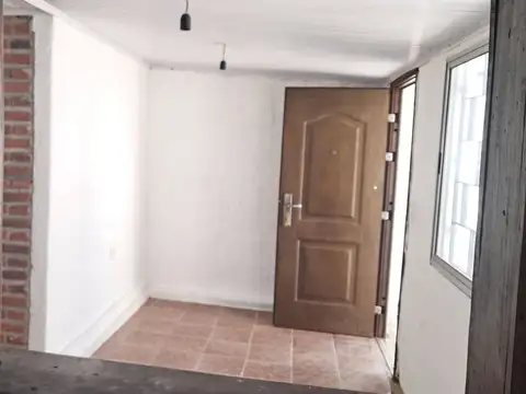 Casa en Alquiler en La Teja, $U 16.300