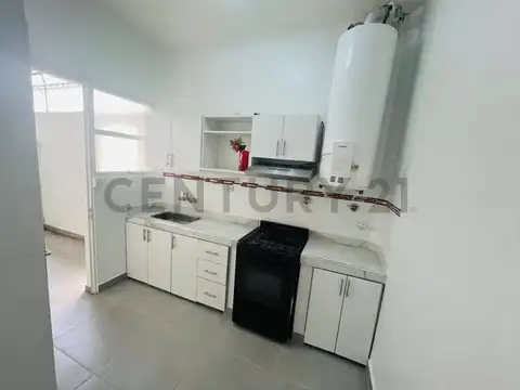 Concordia 3400, Piso 0