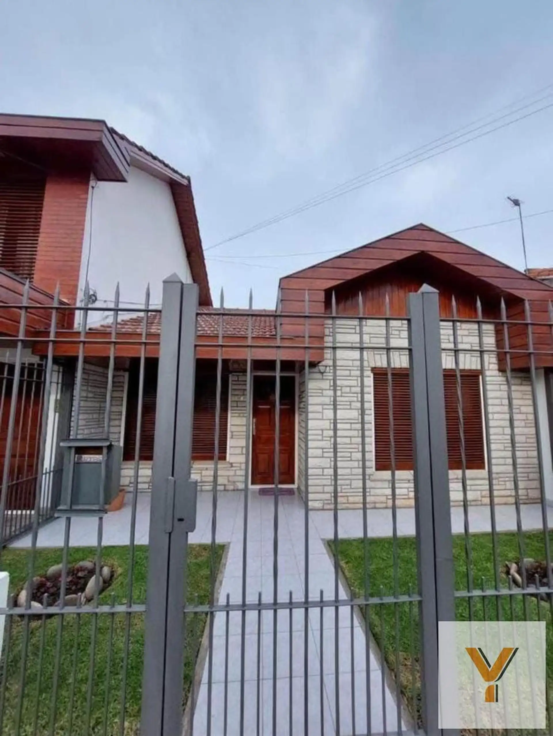 PH en venta - 3 Dormitorios 2 Baños - Mar del Plata