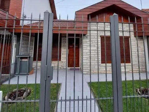 PH en venta - 3 Dormitorios 2 Baños - Mar del Plata