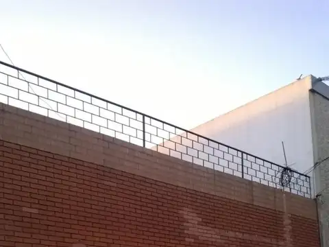 3 AMBIENTES CON PATIO