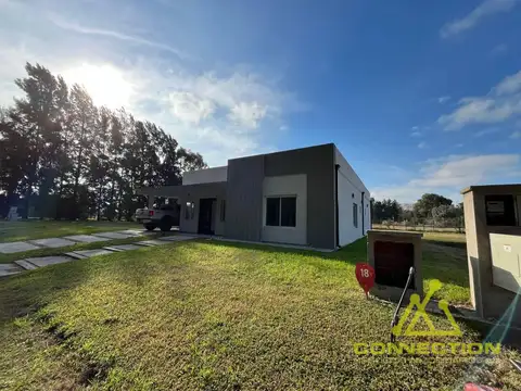 Casa en Venta en Tristan Suarez, USD 185.000