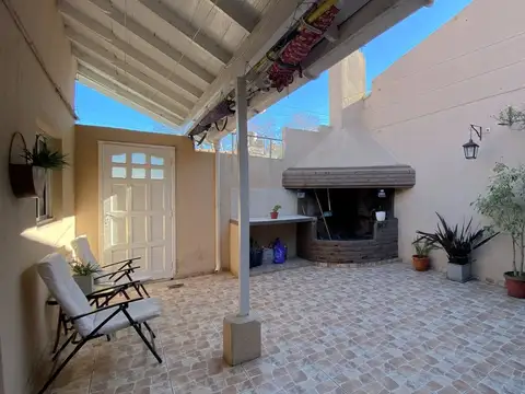 Depto Tipo Casa en Venta de 3 ambientes