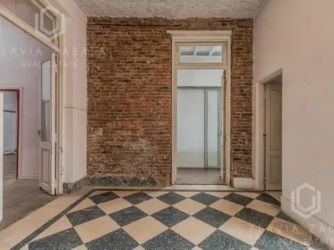 Casa 7 ambientes con 3 baños