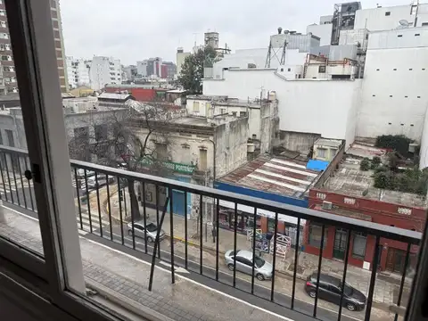 Avenida Díaz Vélez 4000