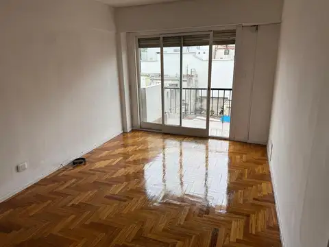 Departamento de 3 ambientes en VENTA -Zona Almagro-