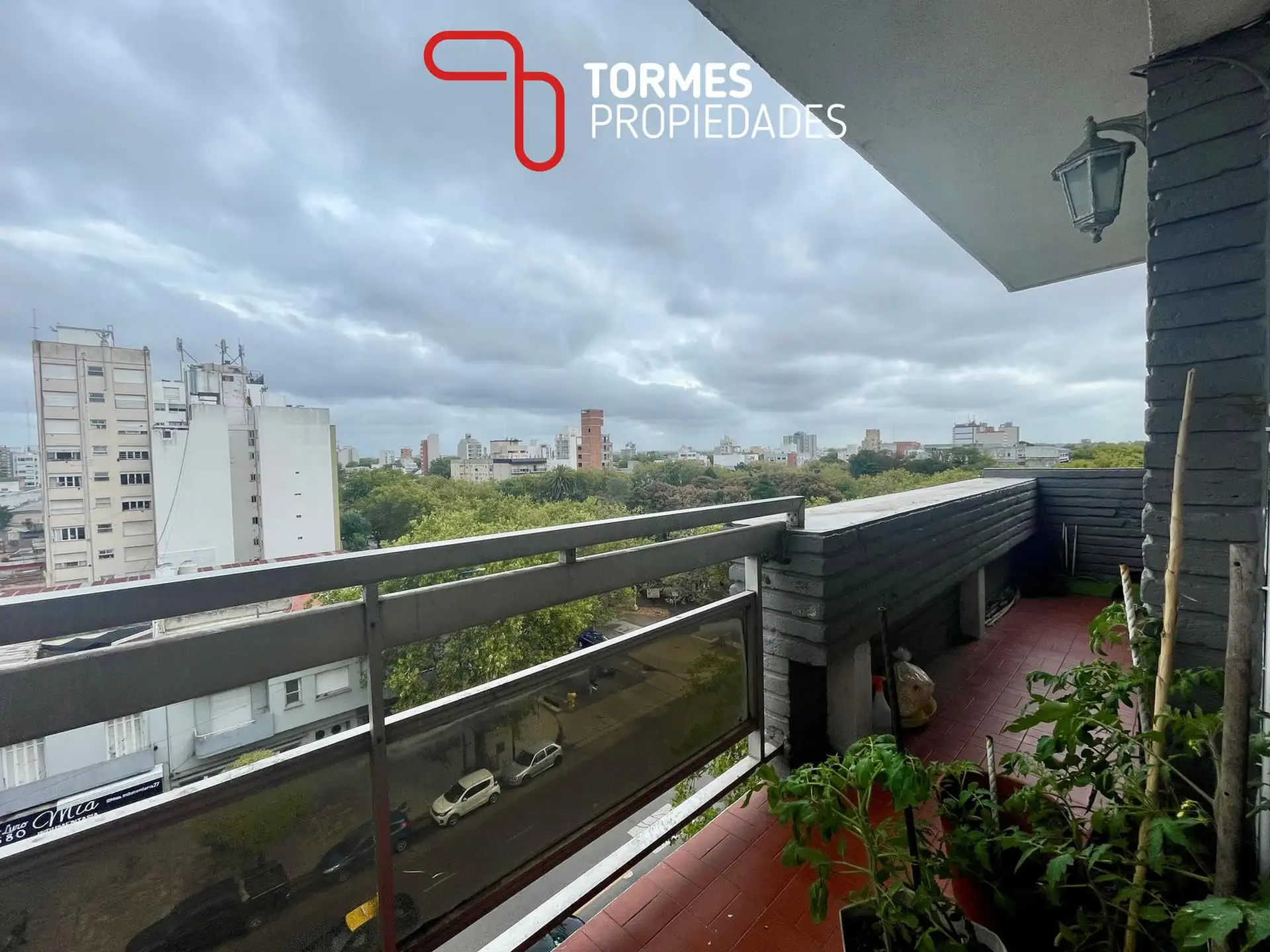 VENTA Departamento 4 ambientes con balcón corrido - Macrocentro Mar del Plata