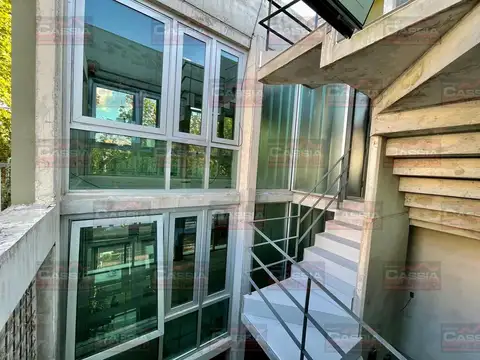 Local en Alquiler en Banfield, $ 900.000