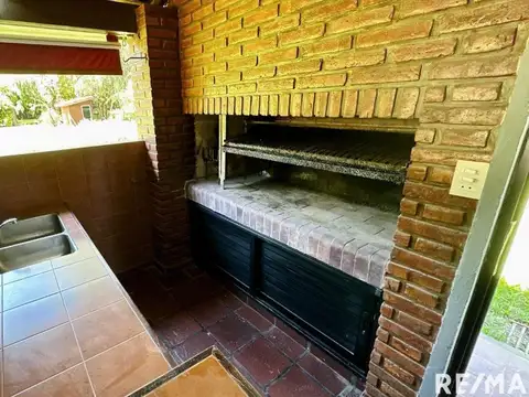 Los Tilos 700