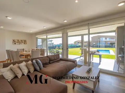 Casa en Venta al Oeste