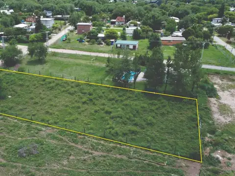 Casa 2 ambientes con 1 baño