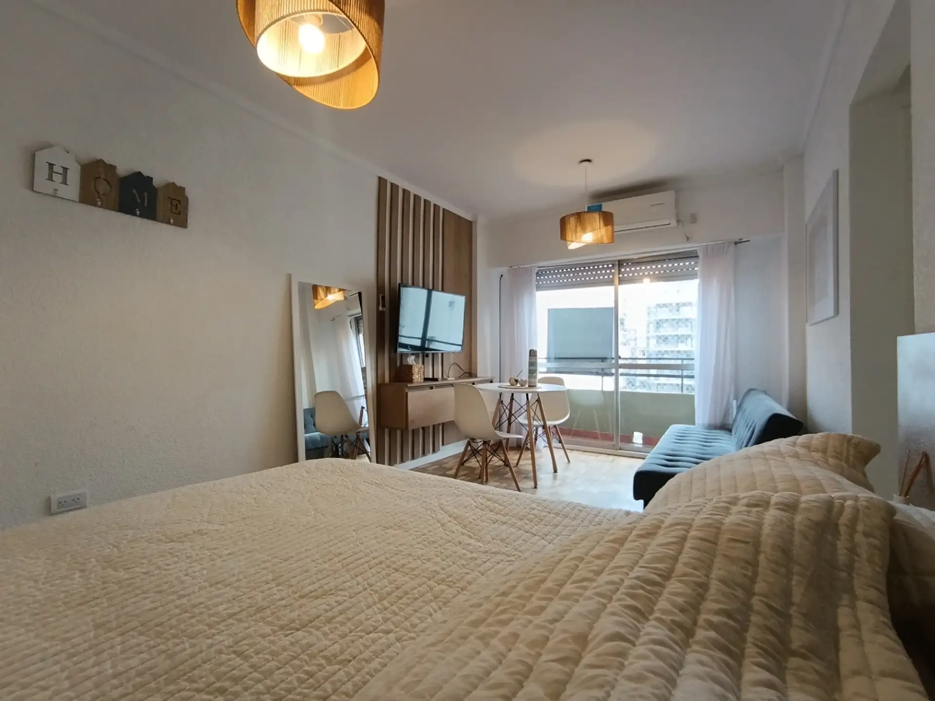 Monoambiente en venta - Plaza Colon