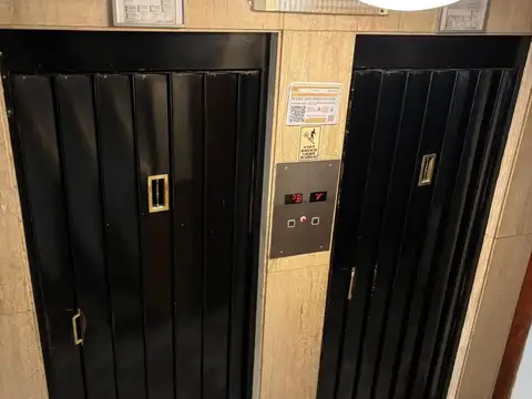 José De Sucre 2300, Piso 1