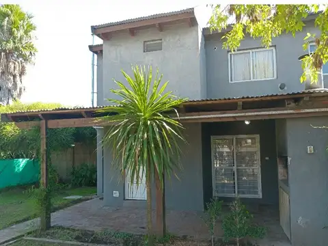 FUNES - Dto. 2 dorm 2 baños,  lavadero , parrillero, galería cochera propia