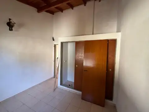 Casa en Venta, Pilar. 3 amb + jardín + cochera