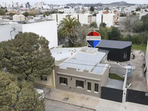 Casa 3 ambientes con 1 baño