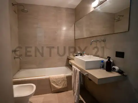 CASA EN VENTA EN EL QUIMILAR