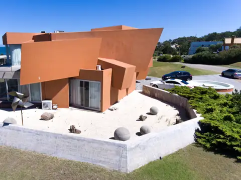 Casa en Venta de 5 dormitorios