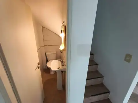 Depto Tipo Casa en Alquiler en Tolosa, $ 850.000