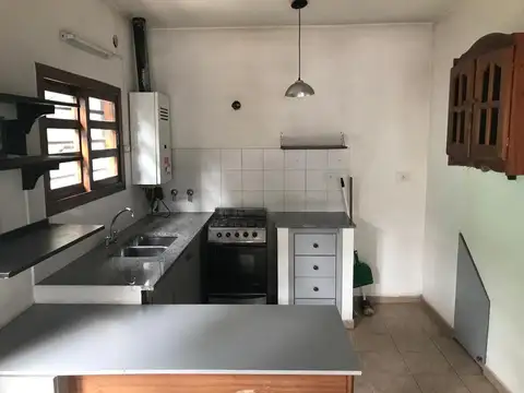 Depto Tipo Casa 3 ambientes con 1 baño