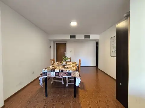 Departamento 5 ambientes con 2 baños