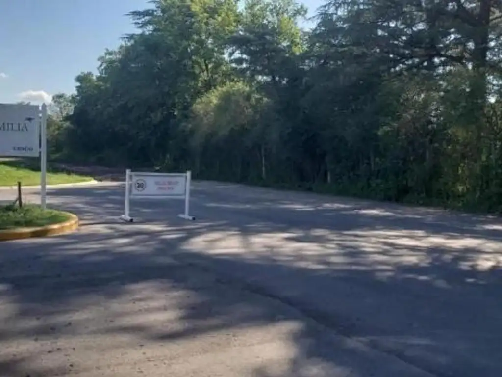 Terreno en Venta en Pilar del Este - Santa Emilia