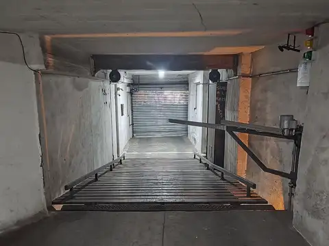Cochera cubierta en venta ubicada en Centro de Montevideo