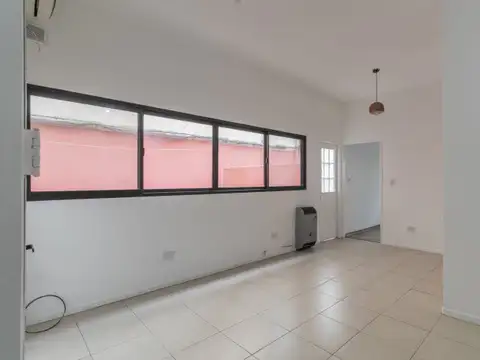 Depto Tipo Casa en Venta de 1 dormitorio
