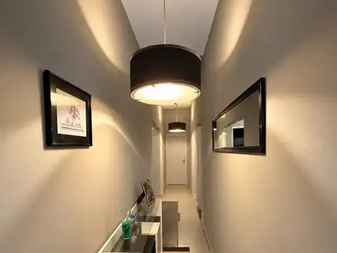 Casa en Alquiler en Gregorio de Laferrere, $ 900.000