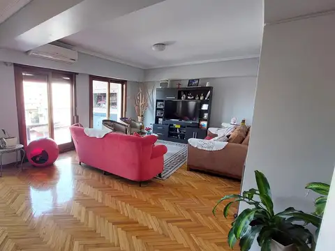 Departamento en Venta de 4 dormitorios