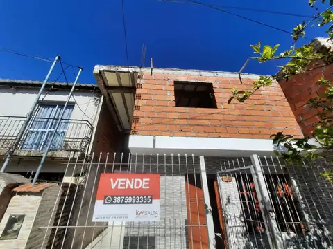Casa en Ampliación Bancario, Los Guaycos S/N